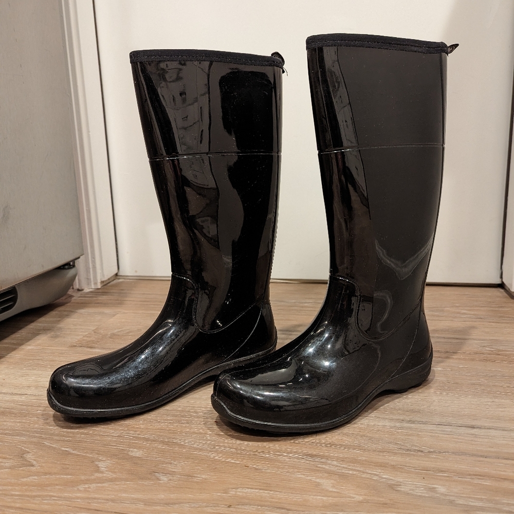 Kamik Black Rain Boots Size 10